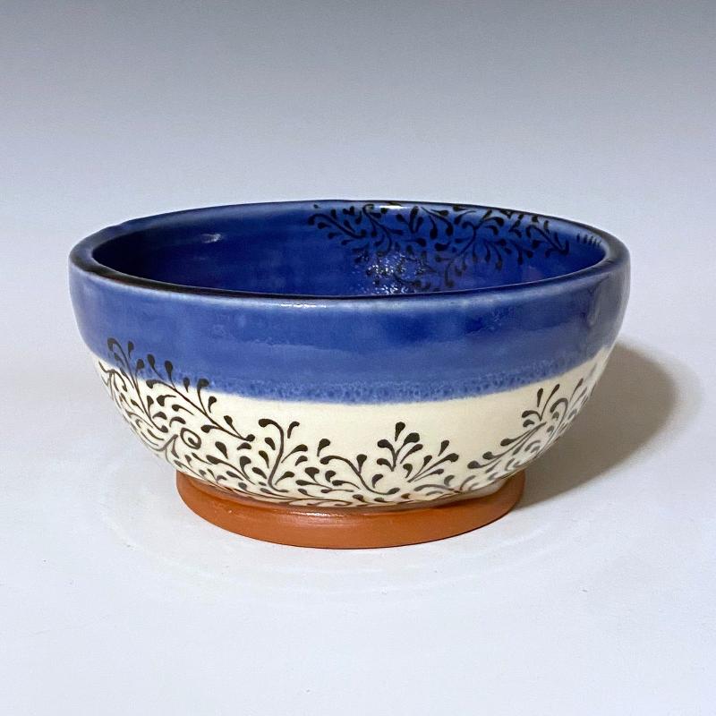 Black and Blue bowls