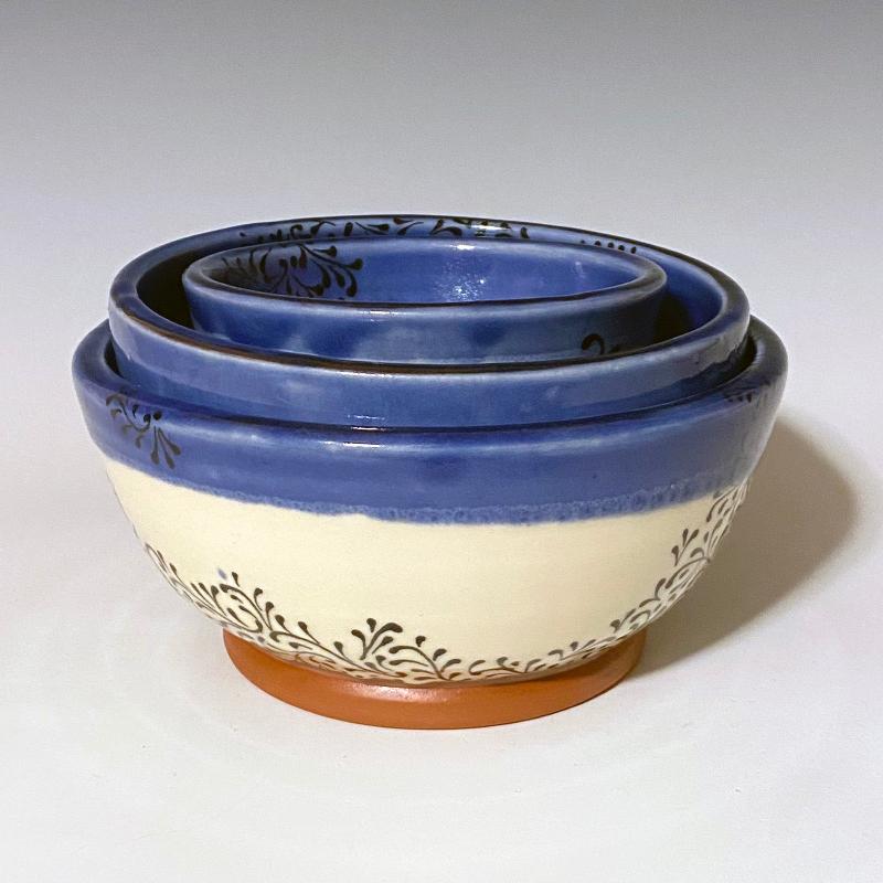 Black and Blue bowls